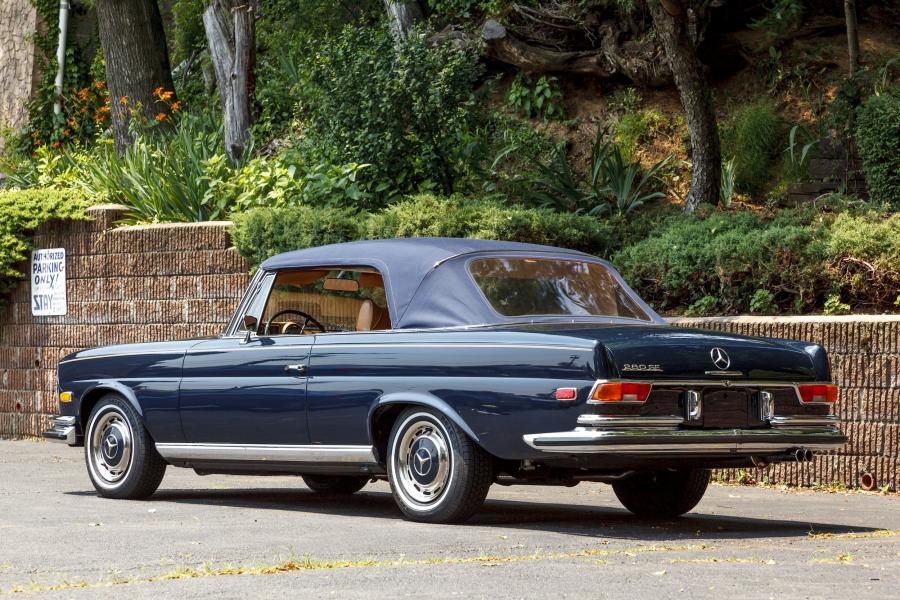  Mercedes-Benz 280 SE Cabriolet 1970 года  (фото 2 из 23)